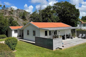Trevligt hus & Sjöbod i mysiga Mollösund Tången, Mollösund